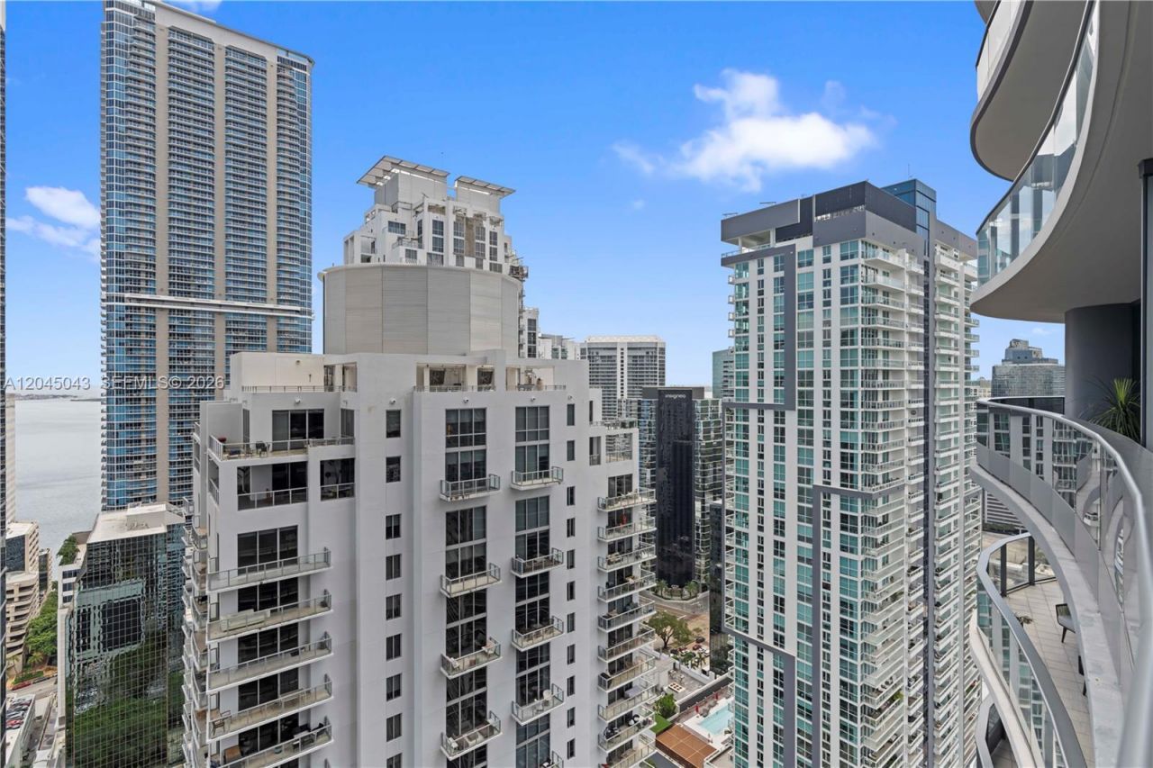 1000 E Brickell Plz , Unit 3803, Miami, FL 33131 Photo