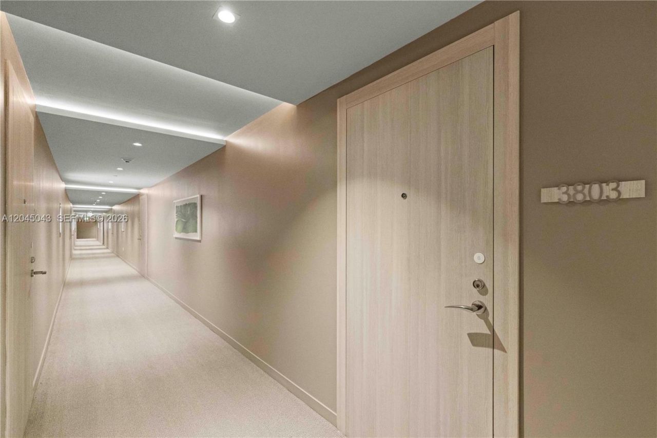 1000 E Brickell Plz , Unit 3803, Miami, FL 33131 Photo