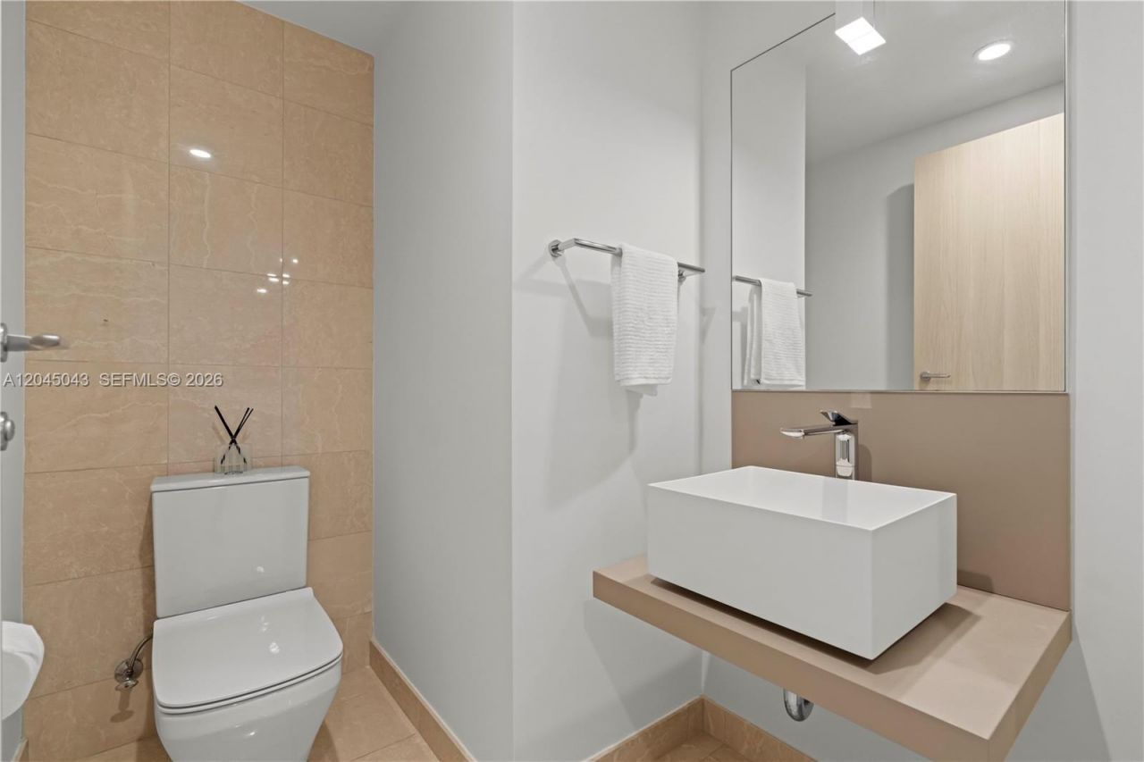 1000 E Brickell Plz , Unit 3803, Miami, FL 33131 Photo