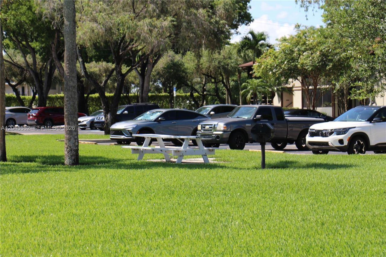 9459 W Mcnab Rd , Unit 215, Tamarac, FL 33321 Photo