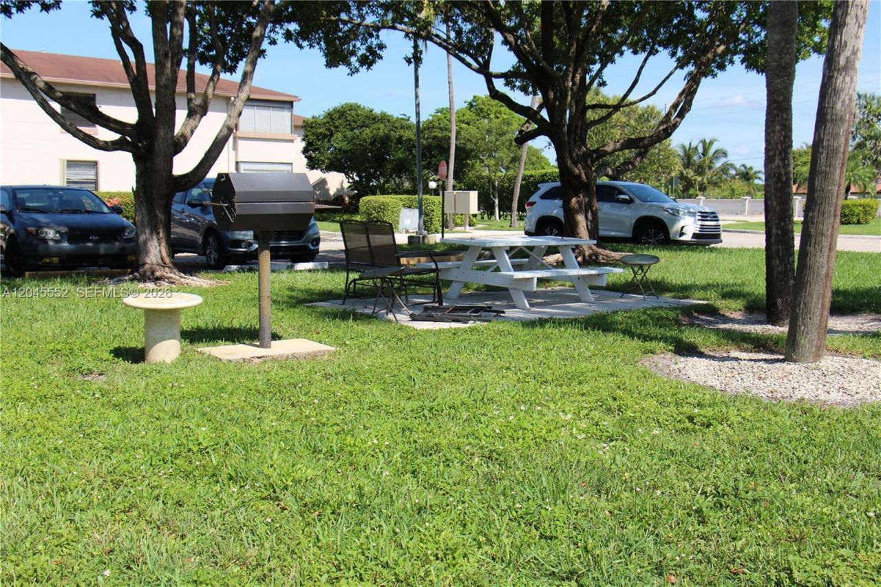 9459 W Mcnab Rd , Unit 215, Tamarac, FL 33321 Photo