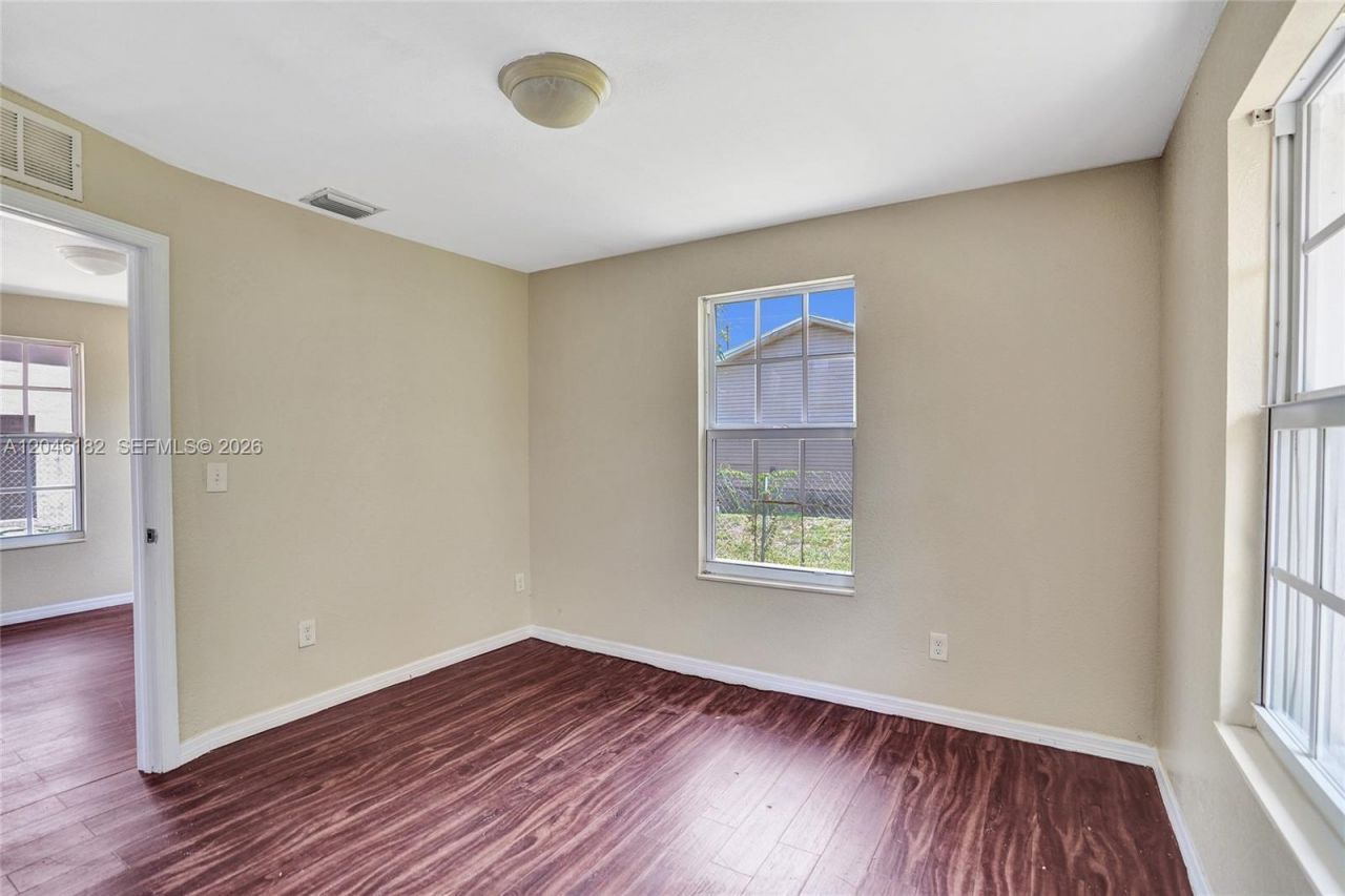 727 22nd St , Unit B, West Palm Beach, FL 33407 Photo