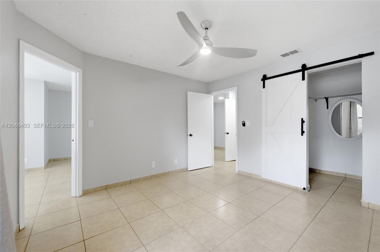 2846 S University Dr , Unit 4104, Davie, FL 33328 Photo