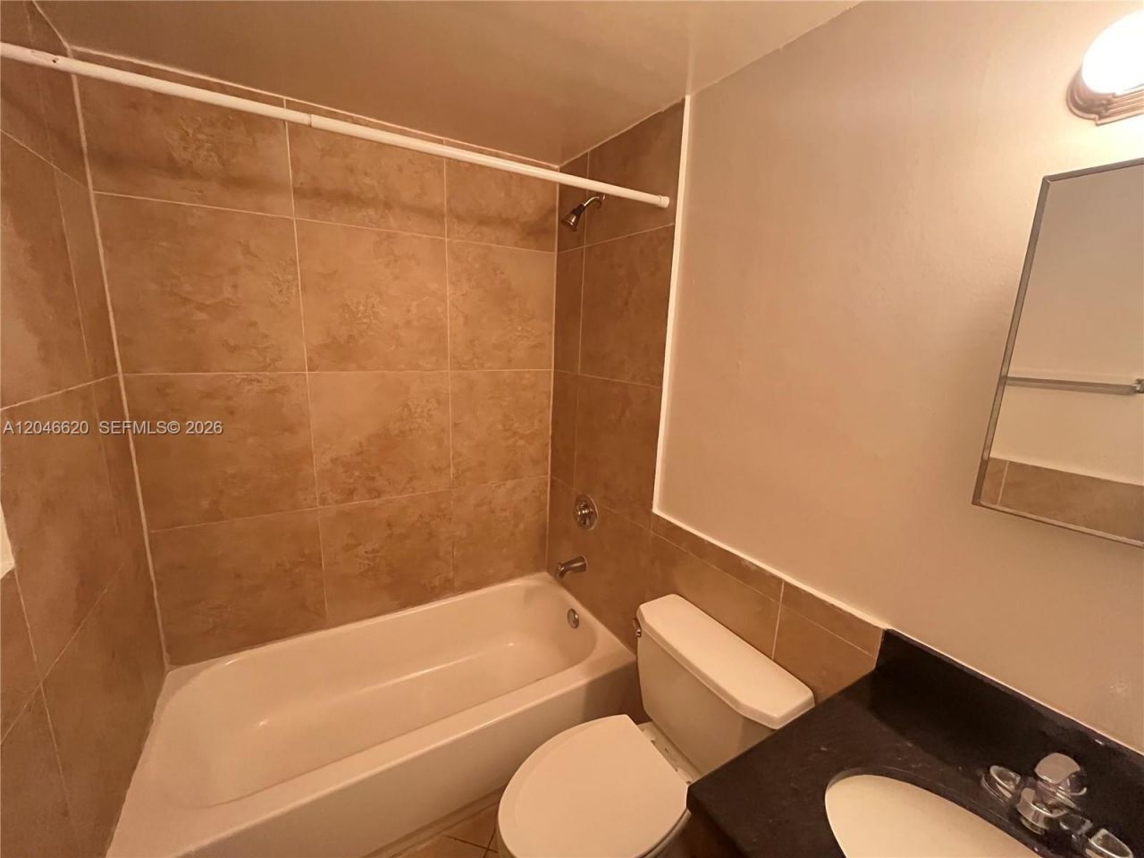 1034 Lenox Ave , Unit 4, Miami Beach, FL 33139 Photo