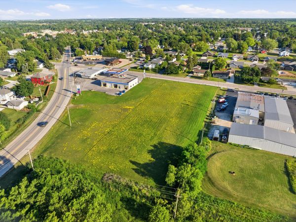 1036 Fond Du Lac Ave, Sheboygan Falls, WI 53085