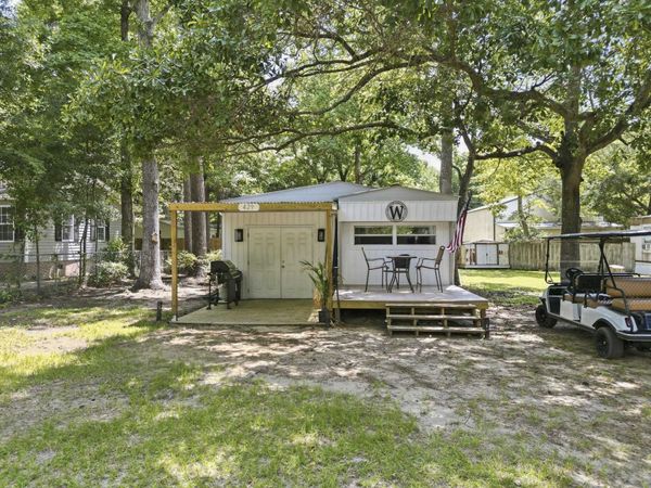 429 East Surfwind Dr., Murrells Inlet, SC 29576