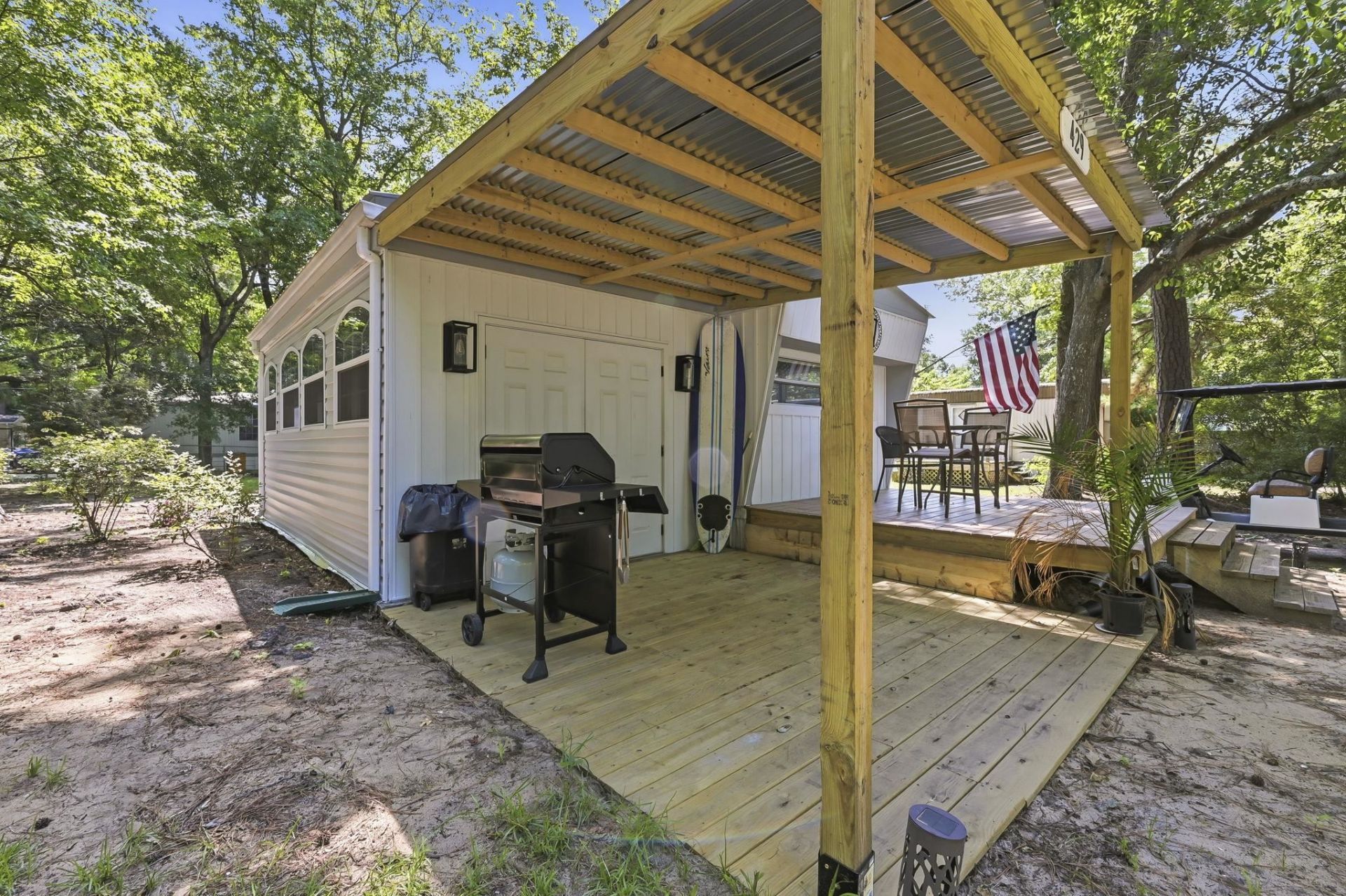 429 East Surfwind Dr. Photo 32