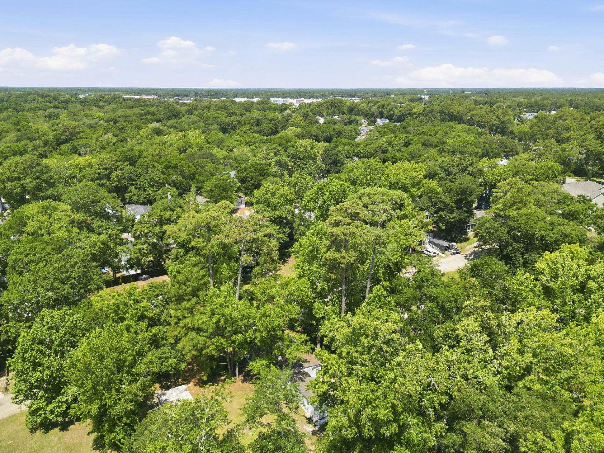 429 East Surfwind Dr. Photo 6