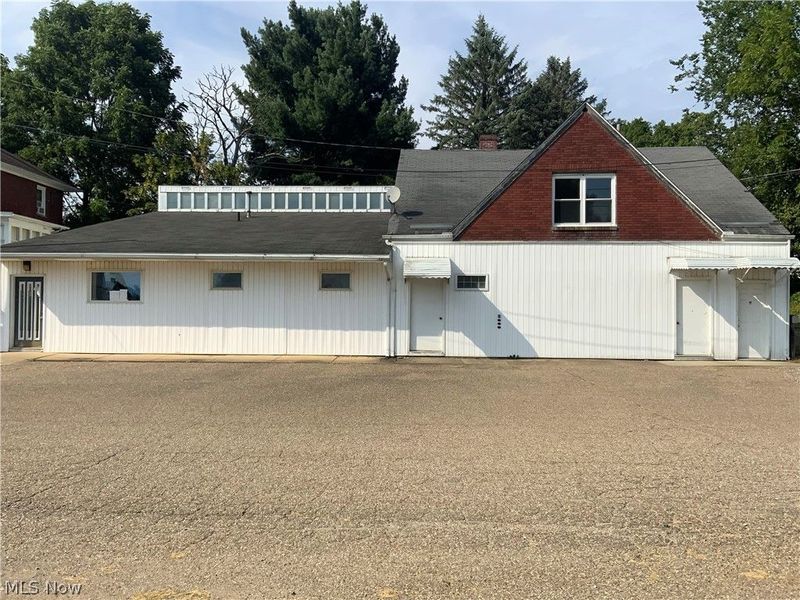 30 Cecil Street NE, Navarre, OH 44662 Photo 3