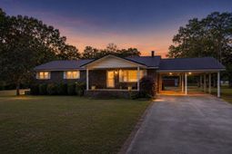 1398 Chicken Creek Road photo 4
