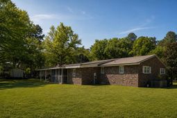 1398 Chicken Creek Road photo 4