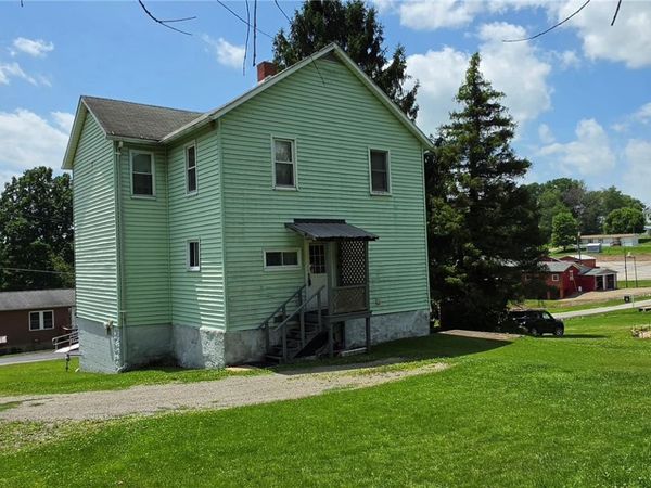 30 Orange St , Saltsburg, PA 15681