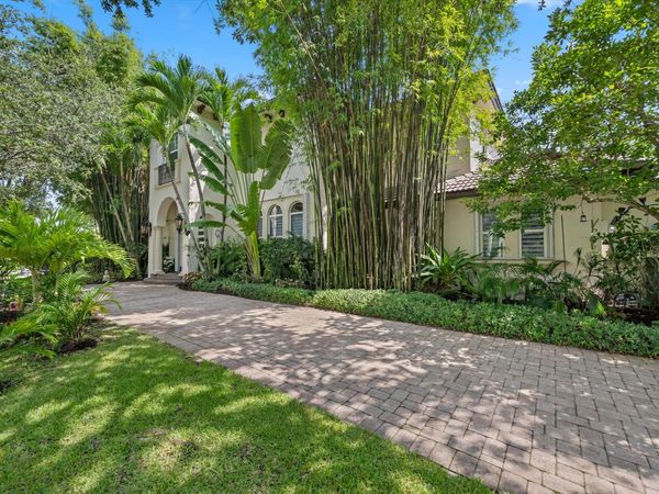 4699 Gleneagles Drive, Boynton Beach, FL 33436