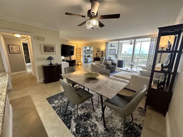 3507 Oaks Way, Unit 905, Pompano Beach, FL 33069