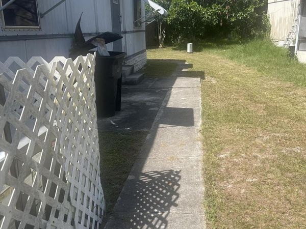 3200 S 7th S Street, Fort Pierce, FL 34982