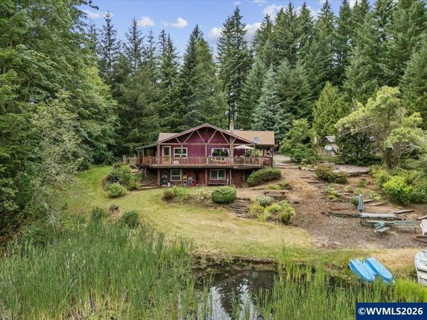 22606 Milk Ranch (& 22608) Rd NE, Scotts Mills, OR 97375