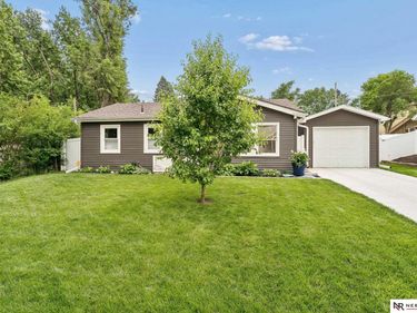 14145 Cindy Circle, Omaha, NE 68137