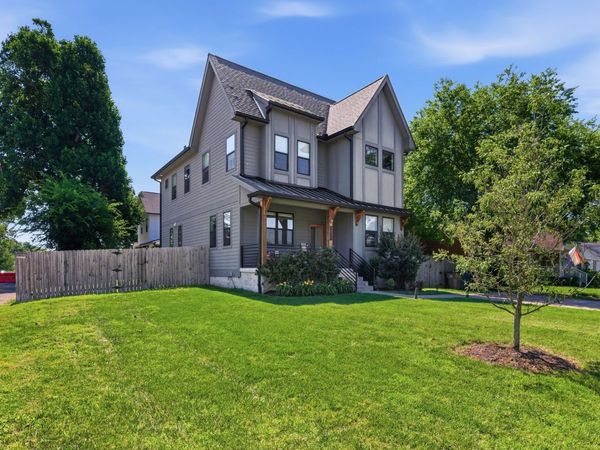 1517 Jones Ave , Nashville, TN 37207