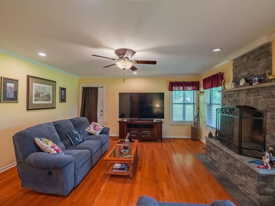 Property Image 6