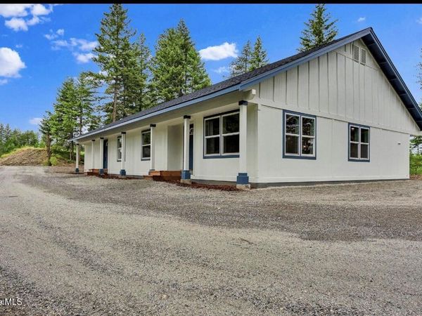 32988 N 10TH AVE, Spirit Lake, ID 83869