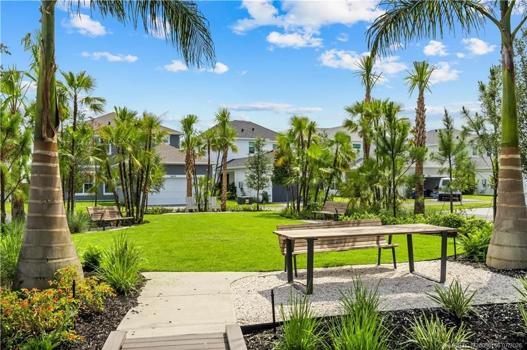 870 SW Newfield Avenue , Palm City, FL 34990 Photo