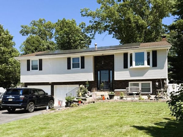 1629 DOLLY DRIVE, VINELAND, NJ 08361