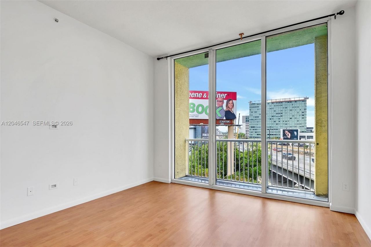 1350 NW 8th Ct , Unit B1-5, Miami, FL 33136 Photo