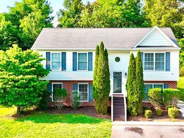 302 Wessex Road, Lynchburg, VA 24501