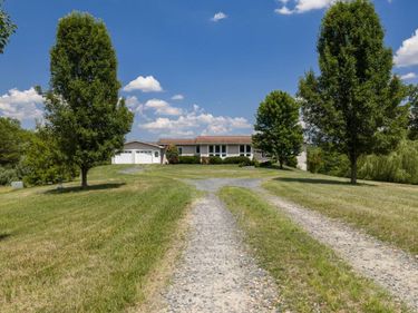 459 Iron Ridge Lane, Lynchburg, VA 24501