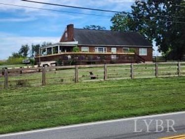 13830 Moneta Road, Moneta, VA 24121