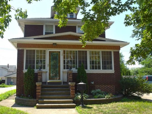 331 Chestnut Street, Wyandotte, MI 48192