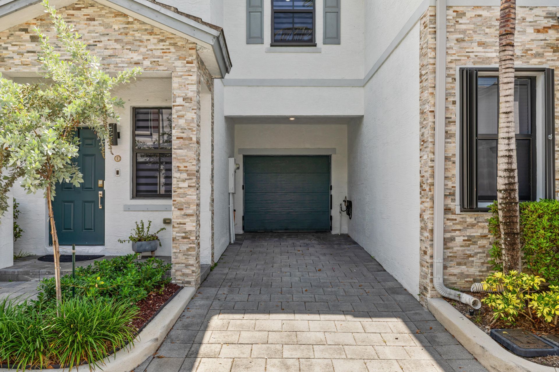 2820 SW 17th Avenue, Fort Lauderdale, FL 33315 Photo