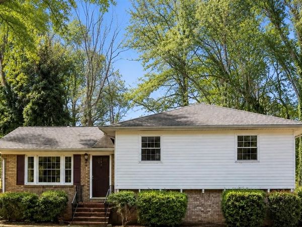 1925 Murrayhill Road, Greensboro, NC 27403