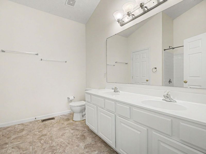 2567 Eagle View Drive, Dayton, OH 45431 Photo 33