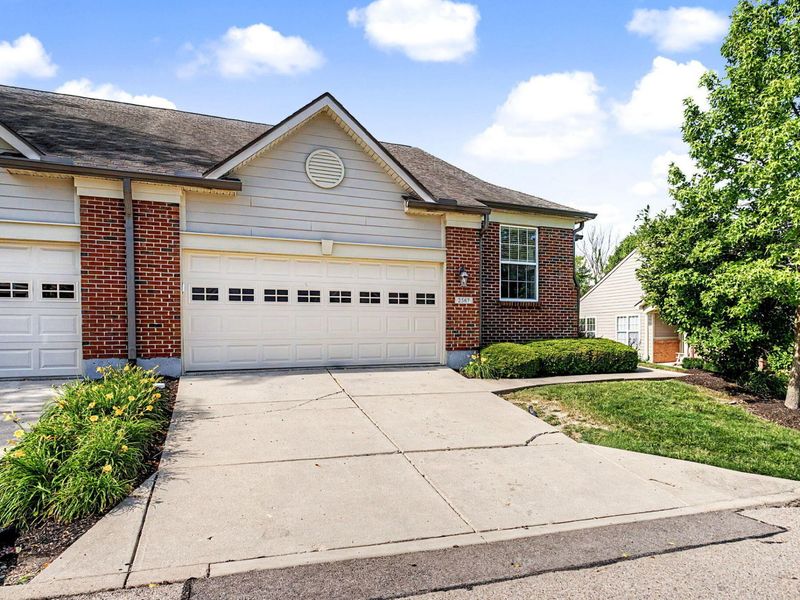 2567 Eagle View Drive, Dayton, OH 45431 Photo 4