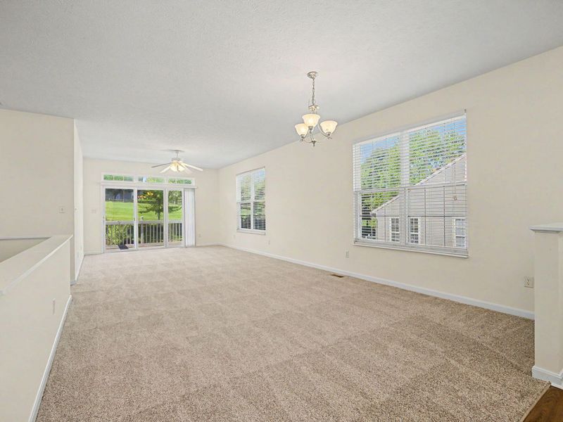 2567 Eagle View Drive, Dayton, OH 45431 Photo 9