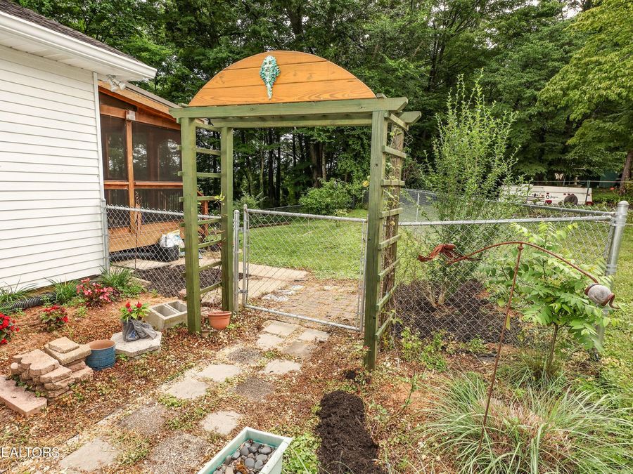 Property Image 46