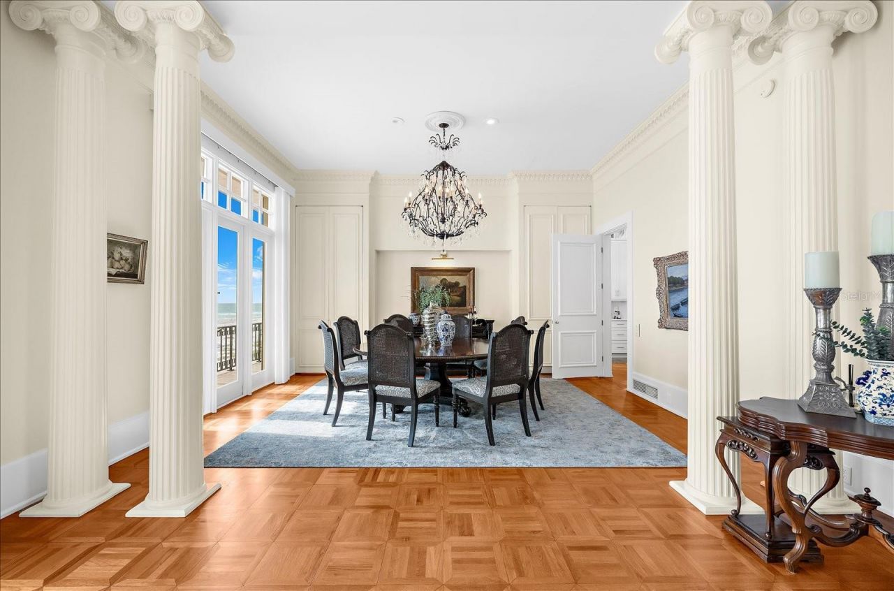 810 Eldorado Avenue, Clearwater Beach, FL 33767 Photo