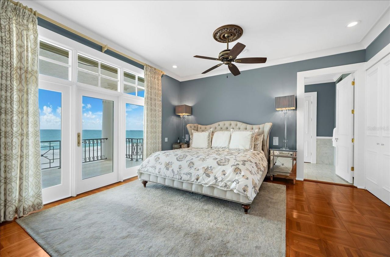 810 Eldorado Avenue, Clearwater Beach, FL 33767 Photo