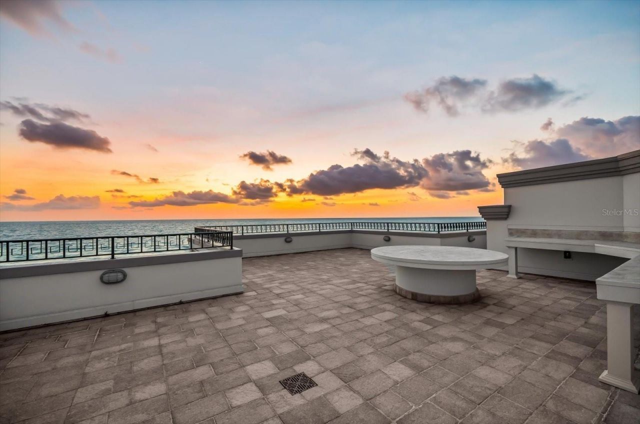 810 Eldorado Avenue, Clearwater Beach, FL 33767 Photo