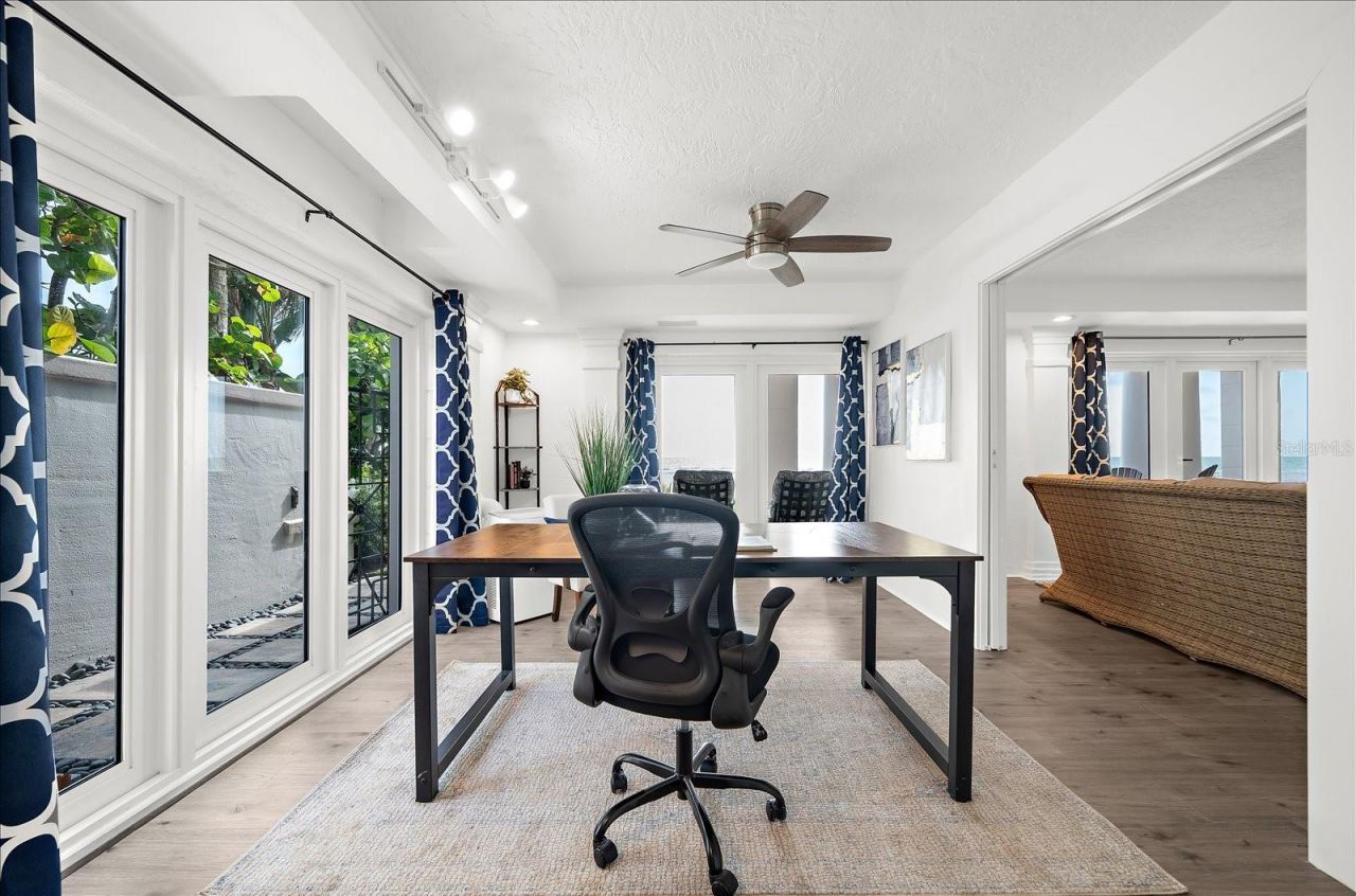 810 Eldorado Avenue, Clearwater Beach, FL 33767 Photo