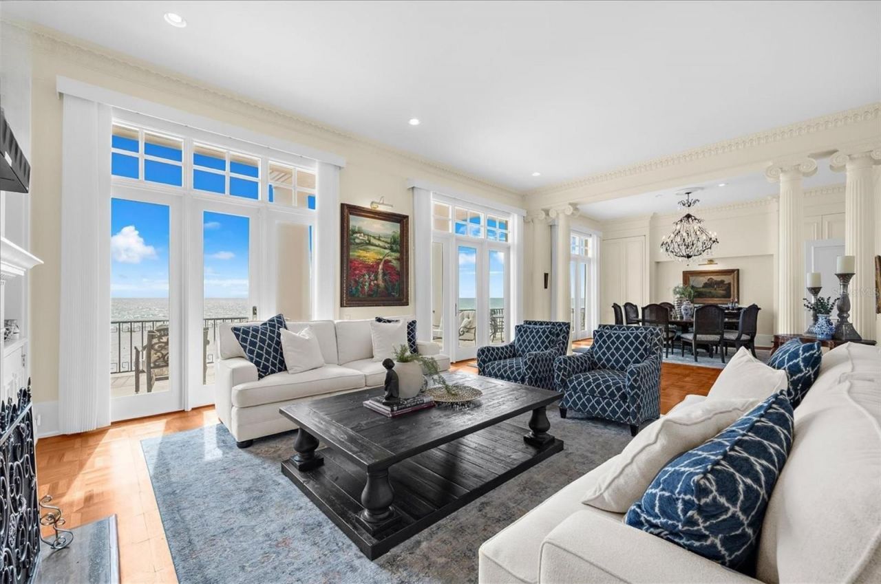 810 Eldorado Avenue, Clearwater Beach, FL 33767 Photo