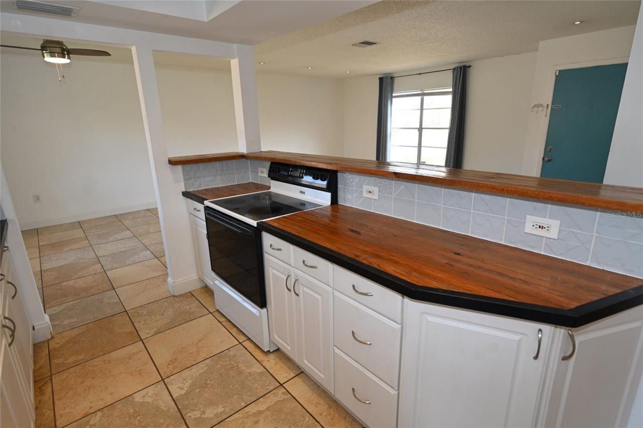 6524 Mauna Loa Boulevard, Sarasota, FL 34241 Photo