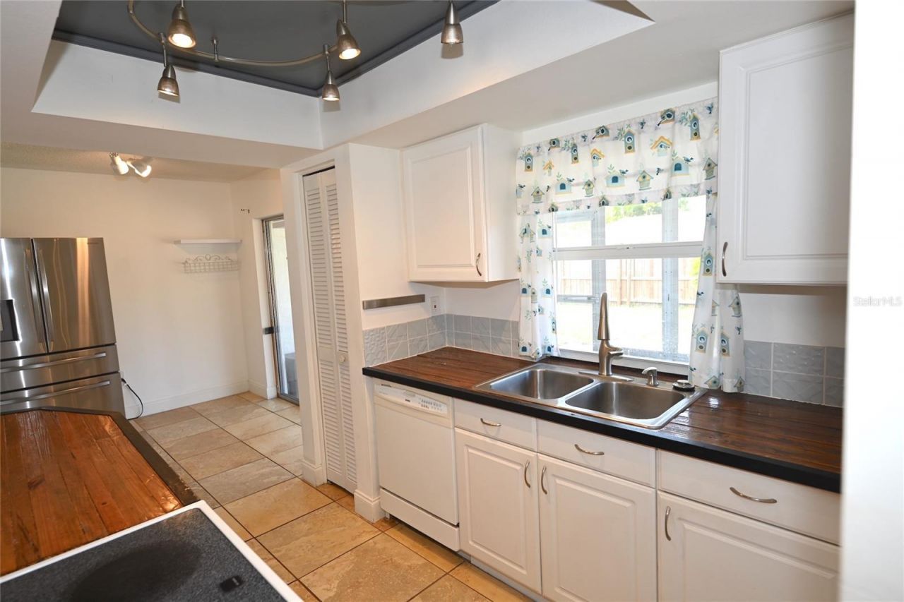 6524 Mauna Loa Boulevard, Sarasota, FL 34241 Photo
