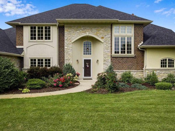 3002 Linnerud Drive, Stoughton, WI 53589