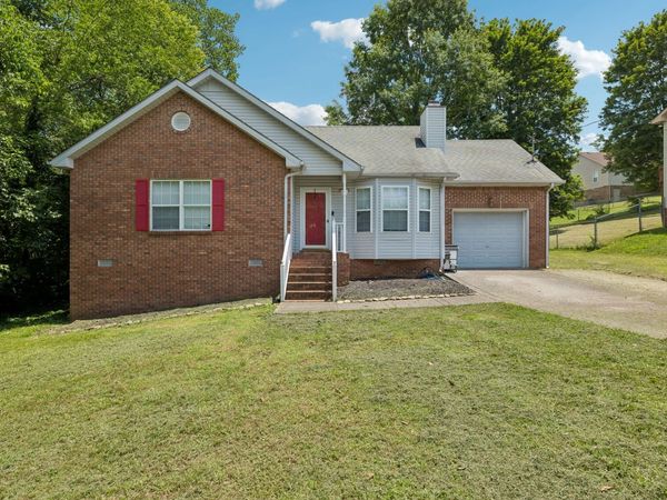 132 Cimmaron Dr, Goodlettsville, TN 37072