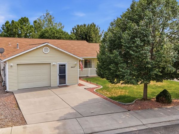 2989 1/2 Summerbrook Drive, Grand Junction, CO 81504