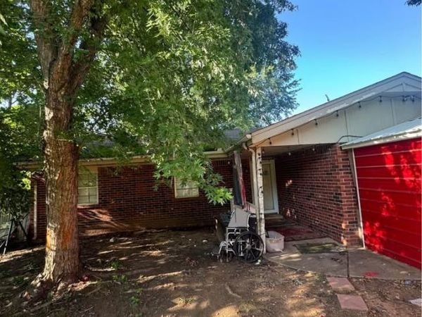 420 Stansbury Street , Perkins, OK 74059