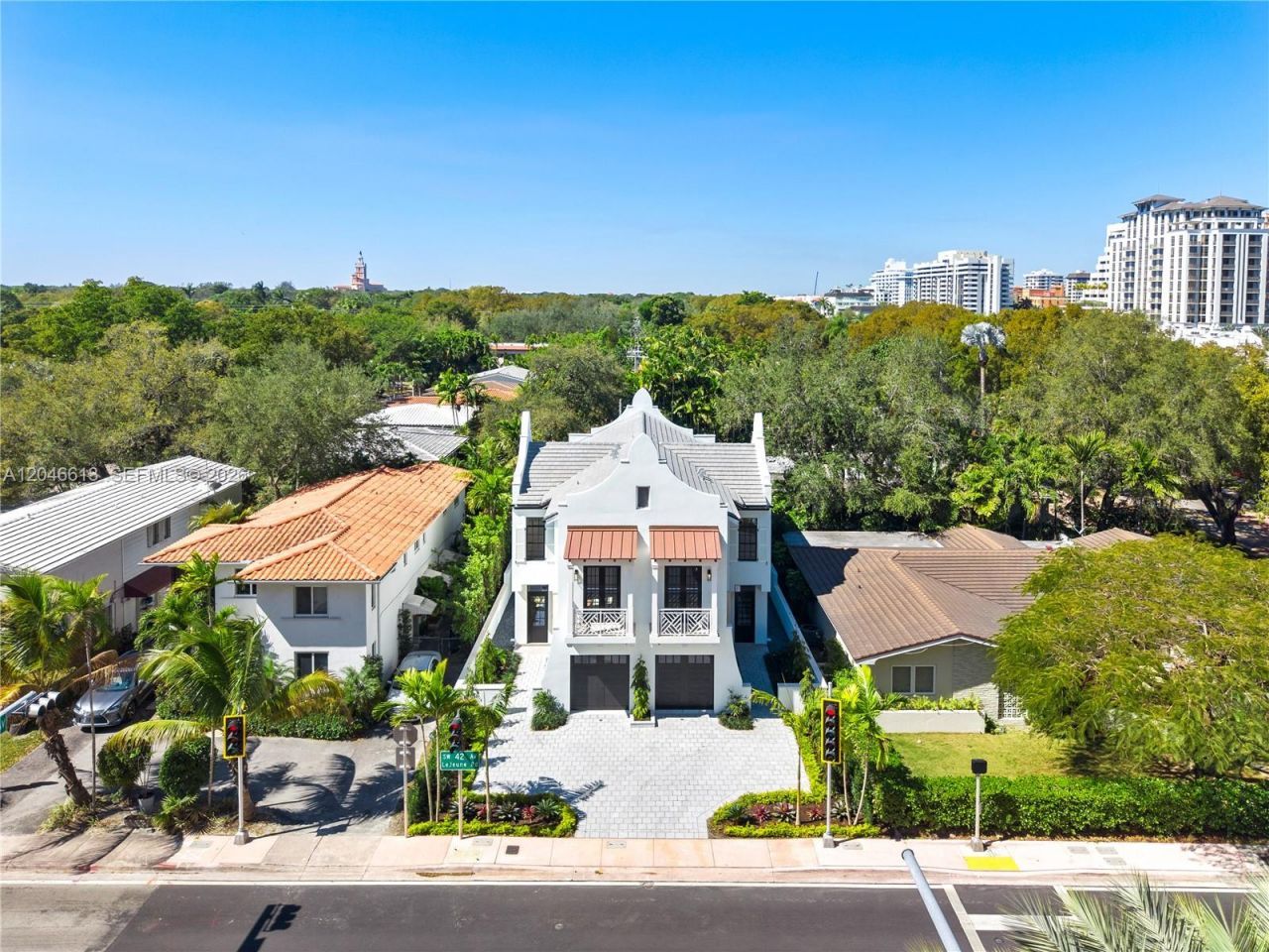 2710 S Le Jeune Rd, Coral Gables, FL 33134 Photo
