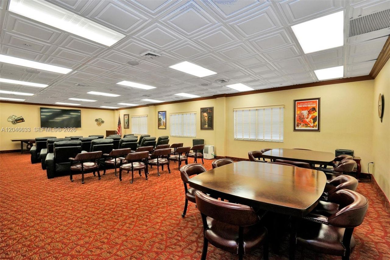 369 Lakeview Dr, Unit 203, Weston, FL 33326 Photo